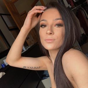 Meet your Posher, Alexandra